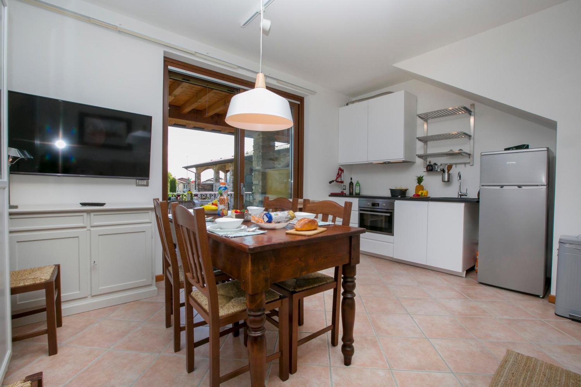 Casa Valtenesi โปลเปนาซเซ เดล การ์ดา ภายนอก รูปภาพ