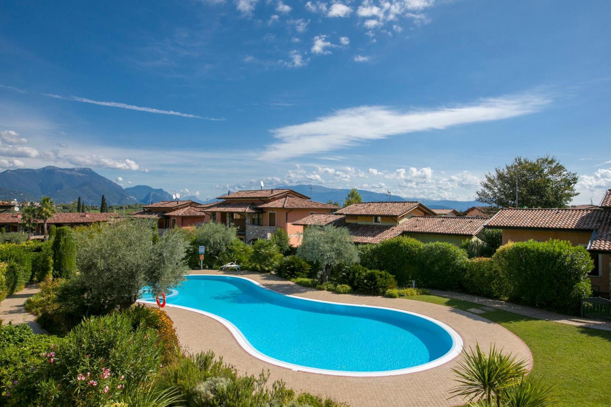 Casa Valtenesi โปลเปนาซเซ เดล การ์ดา ภายนอก รูปภาพ